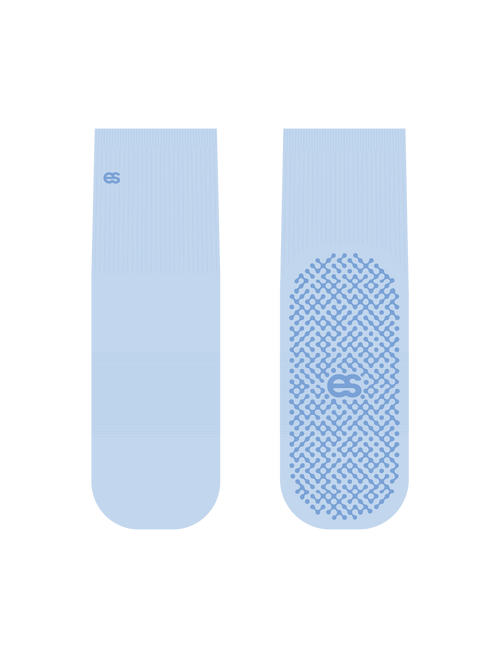 grip socks - baby blue.